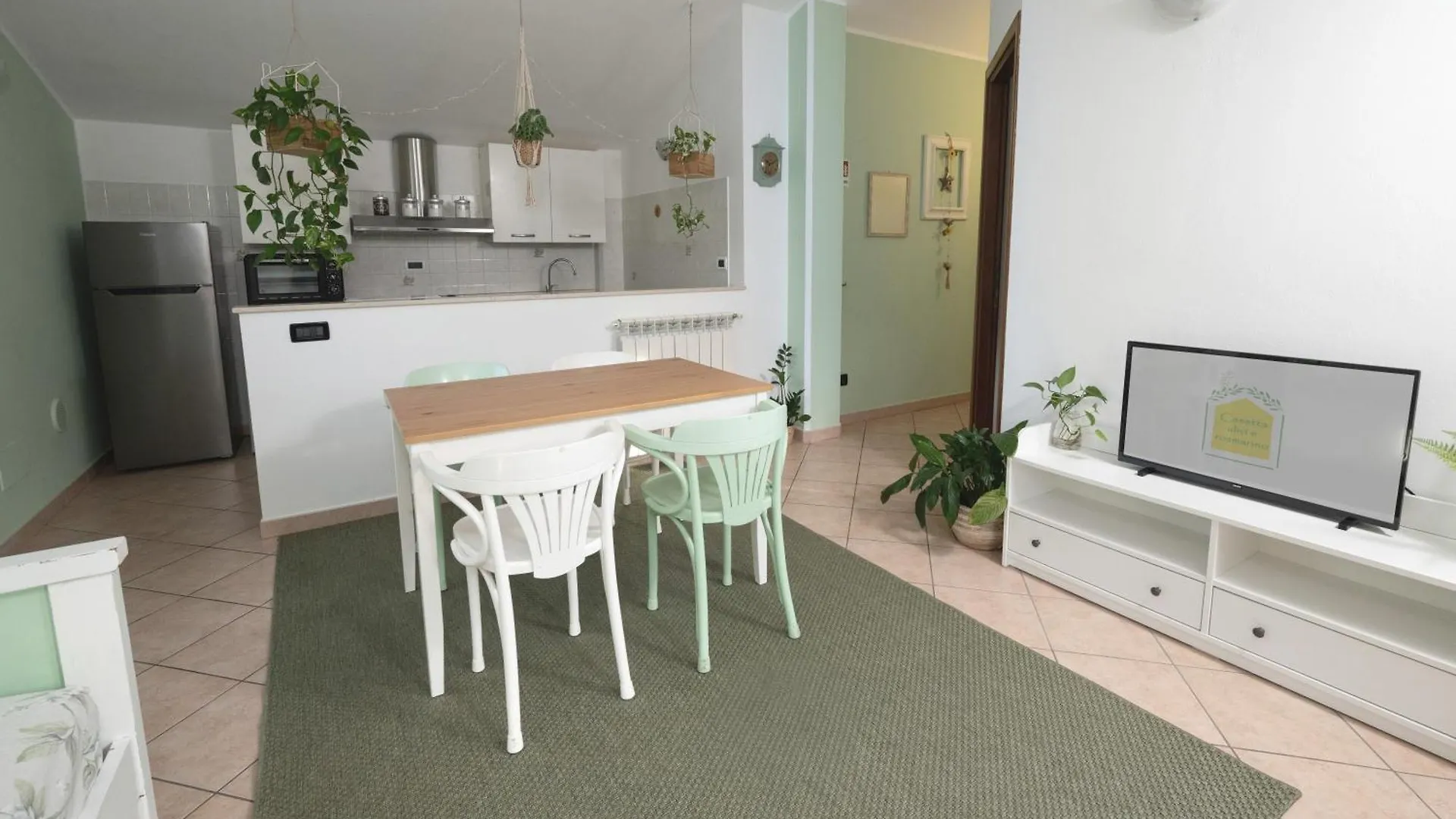 Ulivi - Comodita E Tranquillita Con Patio E Parcheggio Imperia 0*,