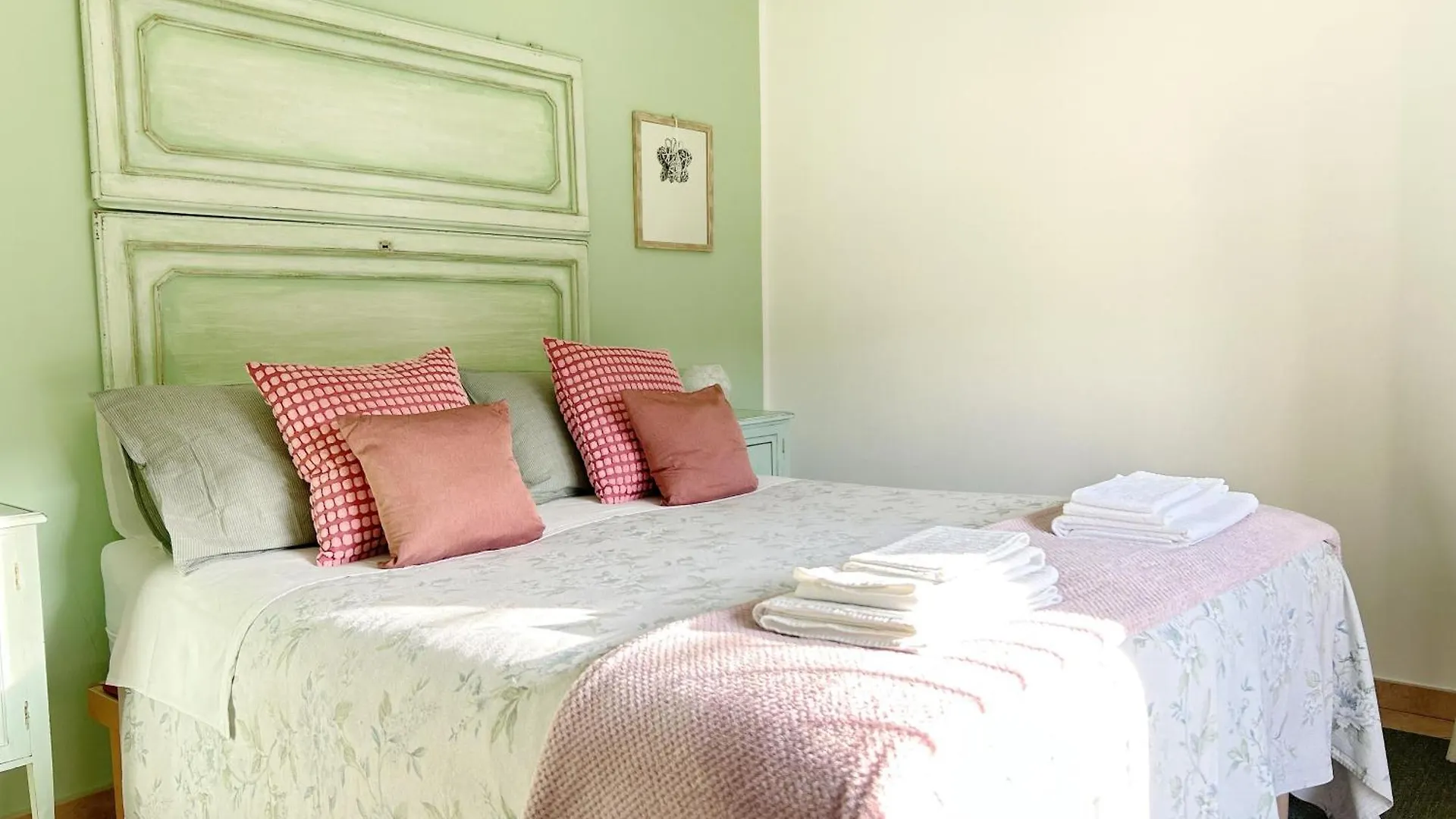 Ulivi - Comodita E Tranquillita Con Patio E Parcheggio Imperia Appartement